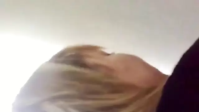 کارمند اداره ازبک با دوست پسرش می خوابه.